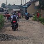 Warga Pesawaran Sambut Antusias, Perbaikan Jalan