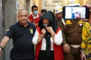 Tertunduk Menangis, Tersangka Tambang PT Andalas Bara Sejahtera di Bui