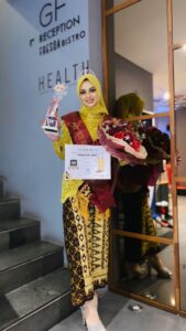 Mahasiswi Universitas Malahayati Azzahra Nur Ariyanti di Nobatkan Putri Kebaya Etnik Lampung 2025