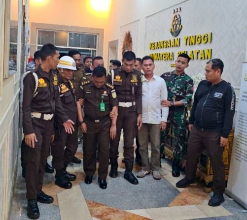 Oknum PNS Kabupaten Way Kanan Ngaku Jaksa Ditangkap Kejari OKI