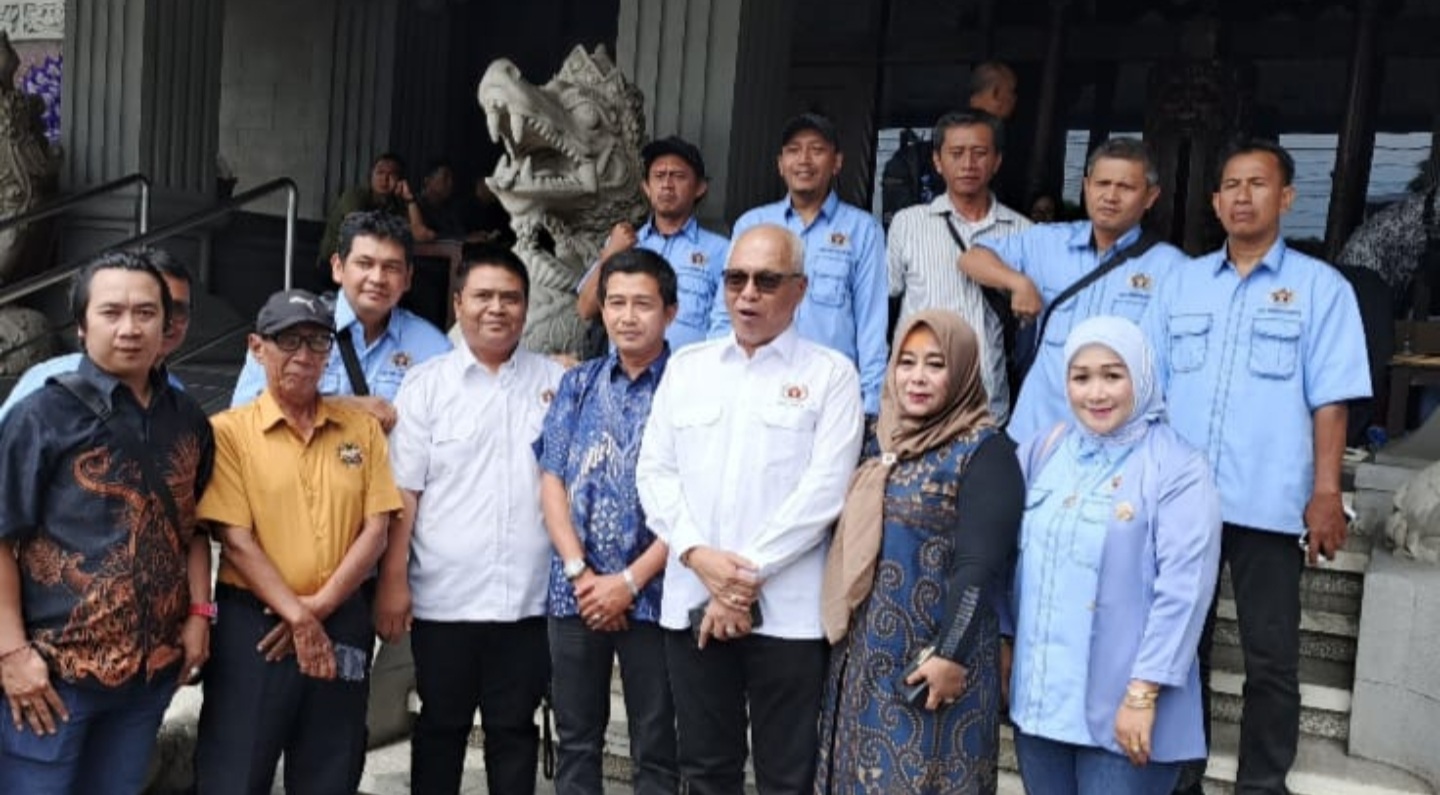 PWI Kota Tangsel Hadiri Pelantikan Ketum PWI Pusat di Solo, Apresiasi Besar untuk Pemkot Tangerang Selatan